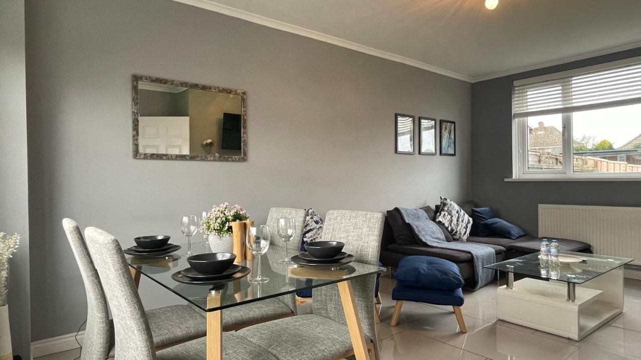 Fully Serviced Three Bed House In Durham Zewnętrze zdjęcie