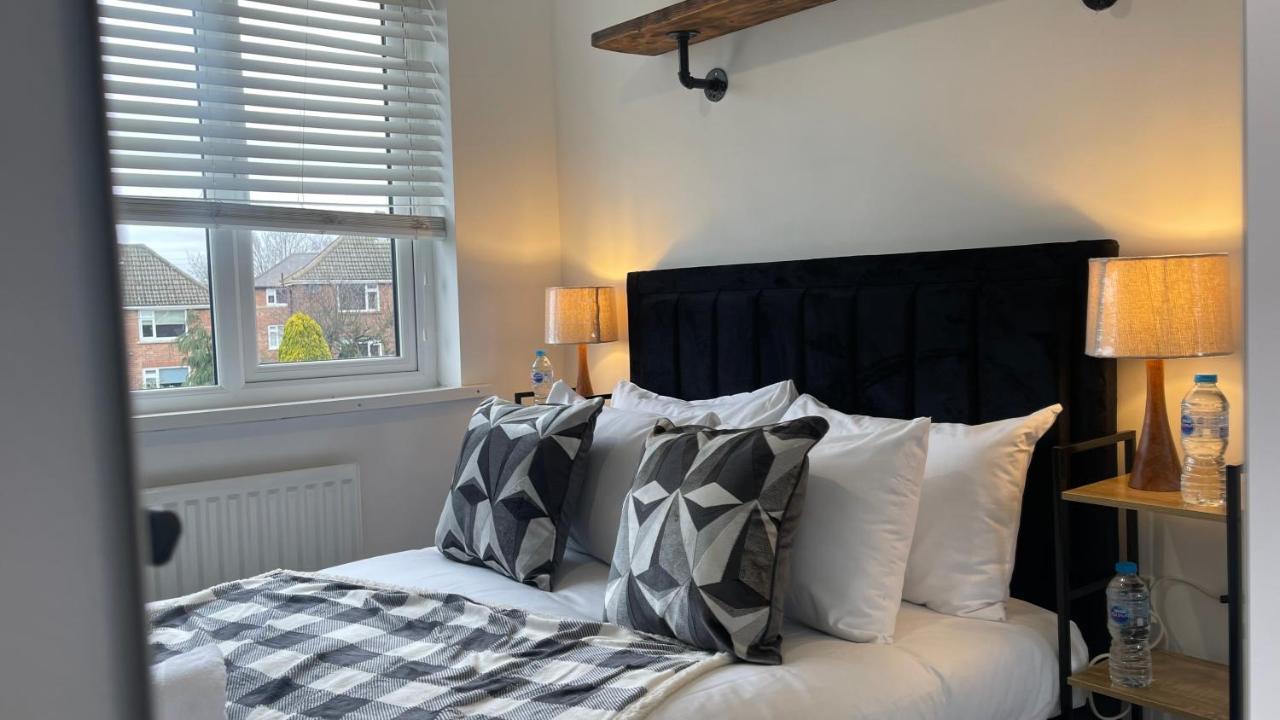 Fully Serviced Three Bed House In Durham Zewnętrze zdjęcie